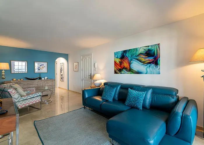 Terrazas La Caleta, Appartement *