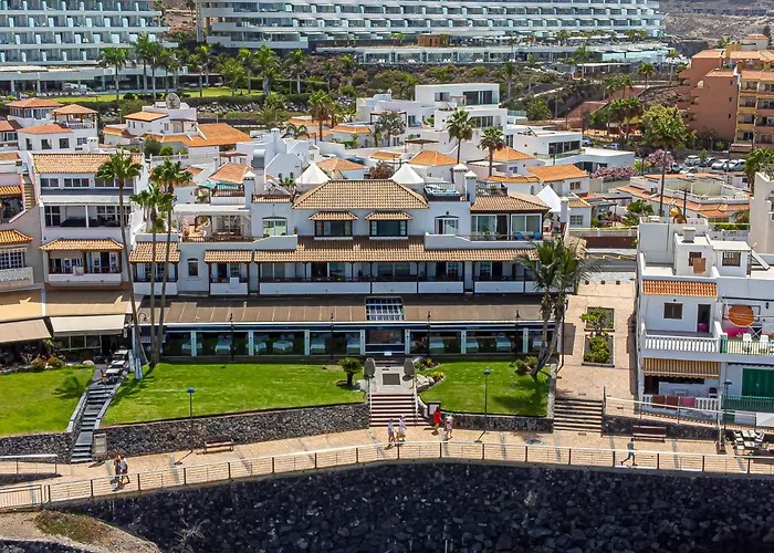 Terrazas La Caleta, Апартаменти Адехе